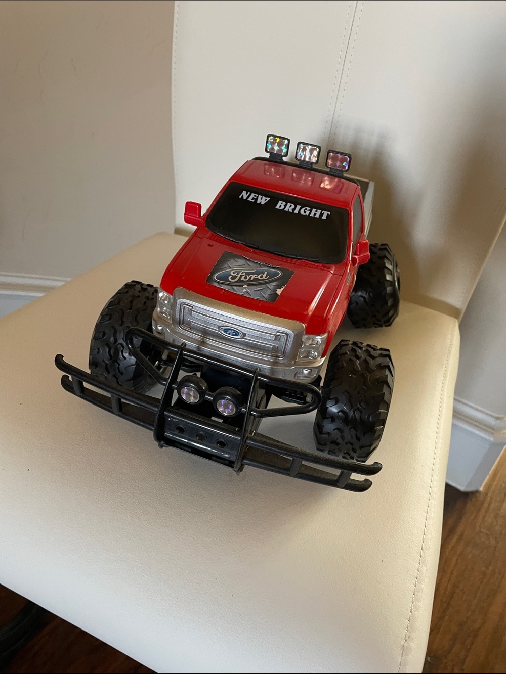 New Bright Red Monster Truck Toy  batteries not working works manually